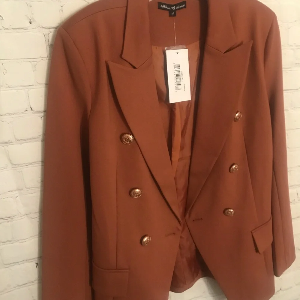 Double-Breasted Brown Blazer - Picture 5 of 6